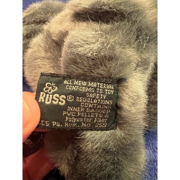 Russ Teddy Bear Plush Green with Bow Tie - Picture 3 of 7